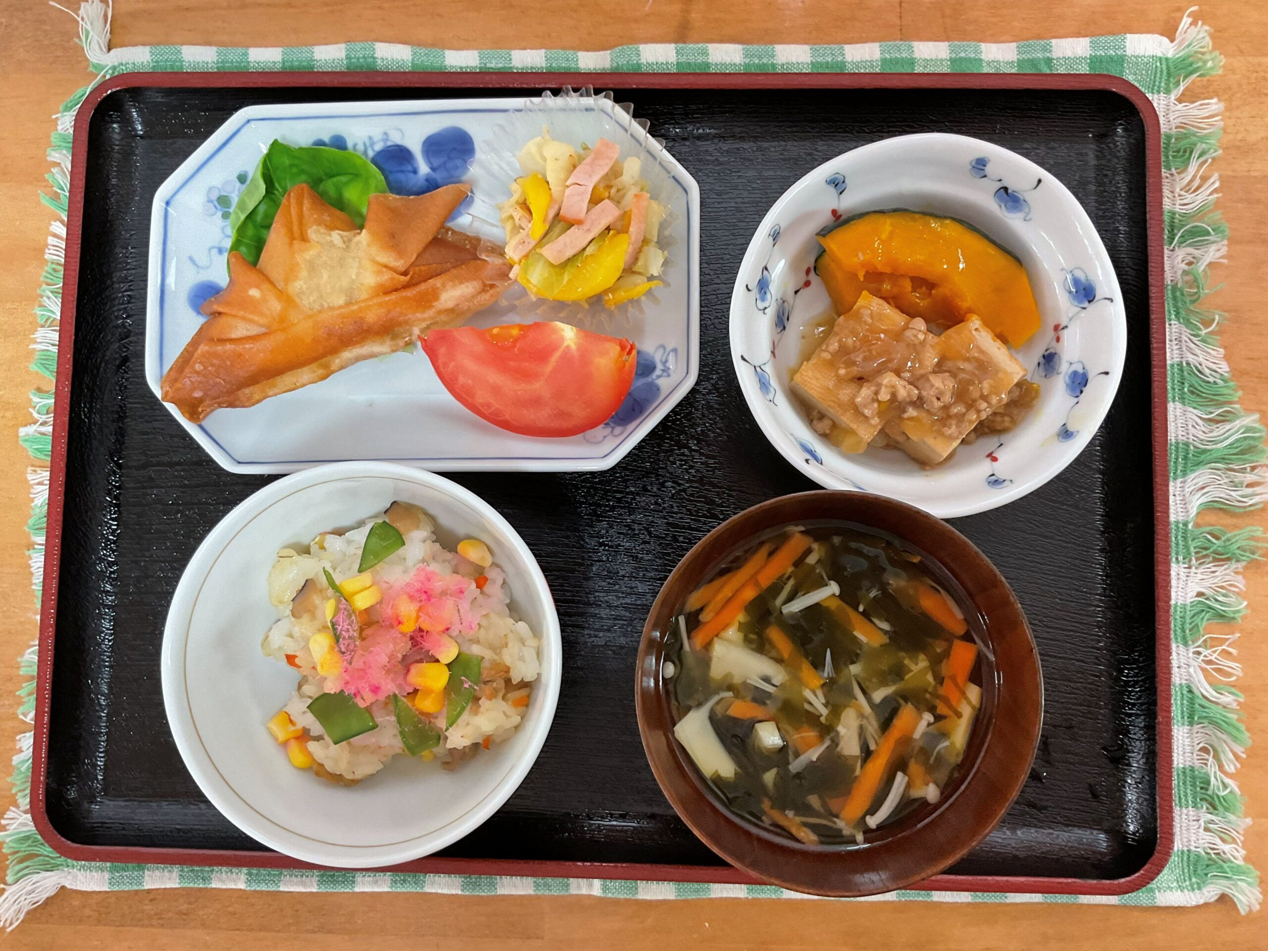 5月　親子ふれあい食堂　🎏　レシピ紹介「ちらし寿司」